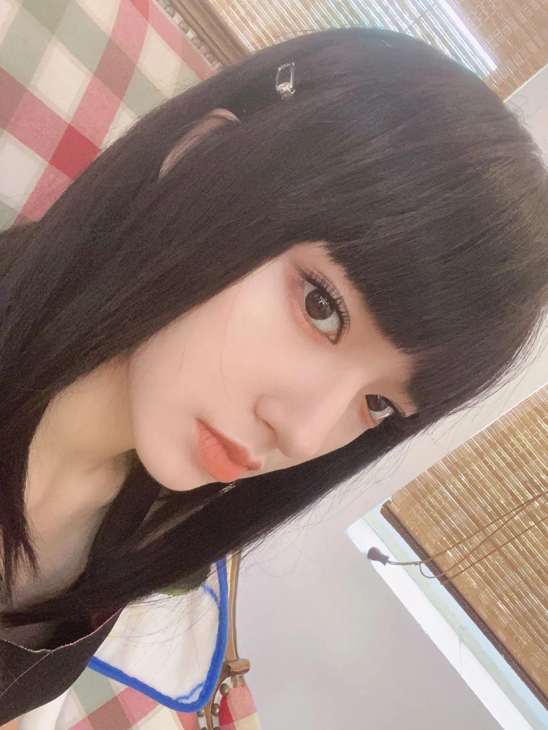 明星脸长，视觉符号与文化现象探析